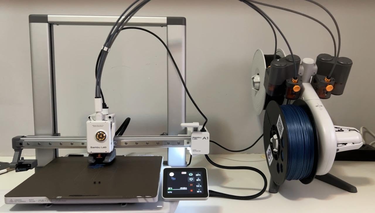 Bambu Lab A1 + AMS Lite (Combo) 3D Printer - A1C, Bivolt