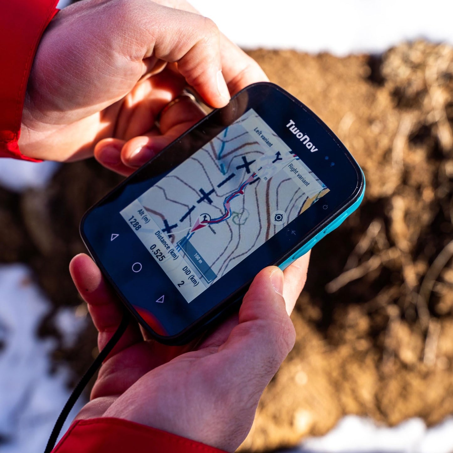 TwoNav Terra (32 GB), GPS Bike Computer with 3.7-inch Wide Screen for Mountain, Hiking, MTB, Bicycle with maps Included. Colour Turquoise