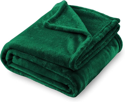 SOCHOW Flannel Fleece Blanket Throw Size, All Season Lightweight Super Soft Cozy Blanket for Bed or Couch, Green, 50x60 inches
