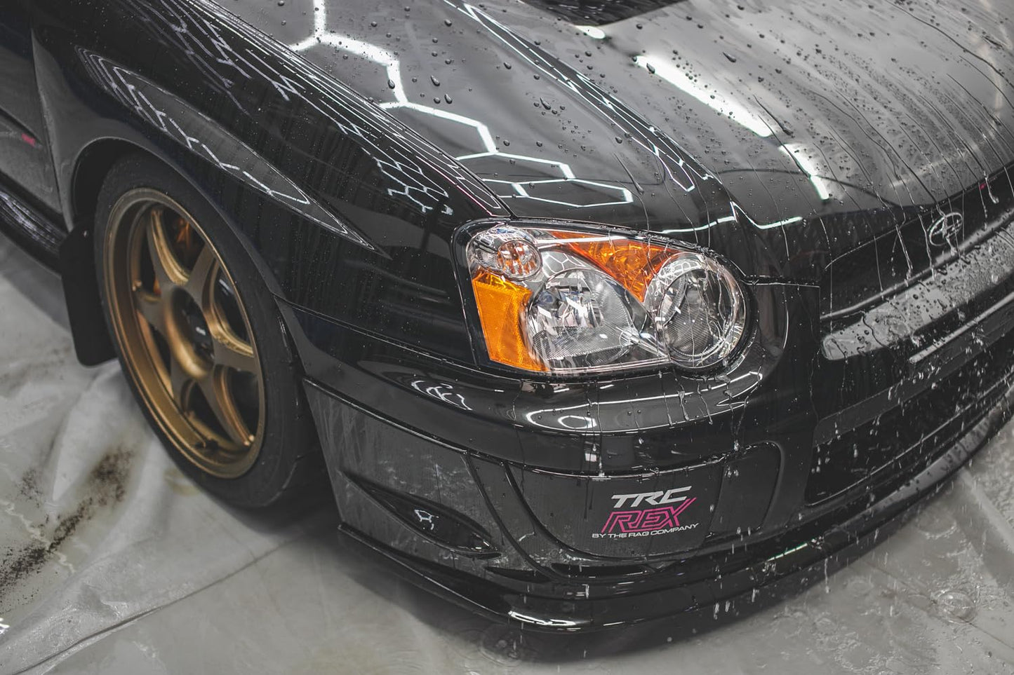 The Rag Company Gtechniq - EXOv5 & Crystal Serum Light Bundle - 30ml - Ceramic Coating Paint Protection Add Gloss, Resist Swirls, Repel Dirt & Contaminants - Ultra-Durable High Gloss