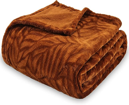 SOCHOW Super Soft Flannel Fleece Fall Throw Blanket, Lightweight Cozy Warm Leaves Textured Plush Blanket for Bed Couch Sofa, 50 x 60 Inches, Caramel