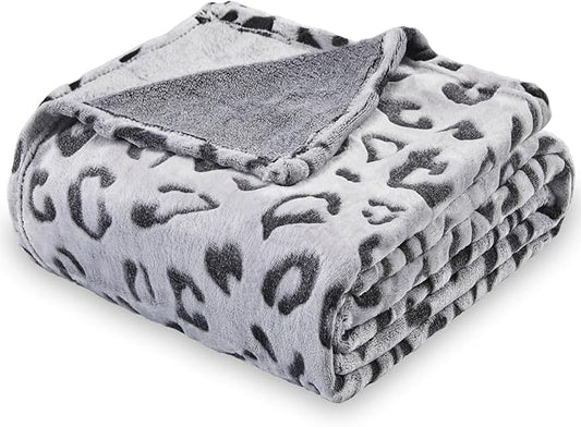 SOCHOW Flannel Fleece Cheetah Print Throw Blanket for Women, Lightweight Super Soft Cozy Plush Blanket, 60 x 80 Inches Black Leopard