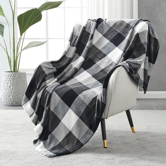 SOCHOW Buffalo Plaid Flannel Fleece Throw Blanket 90 x 108 Inches, Soft Lightweight Cozy All Season Black/White Checkered Blanket for Bed, Couch, Car
