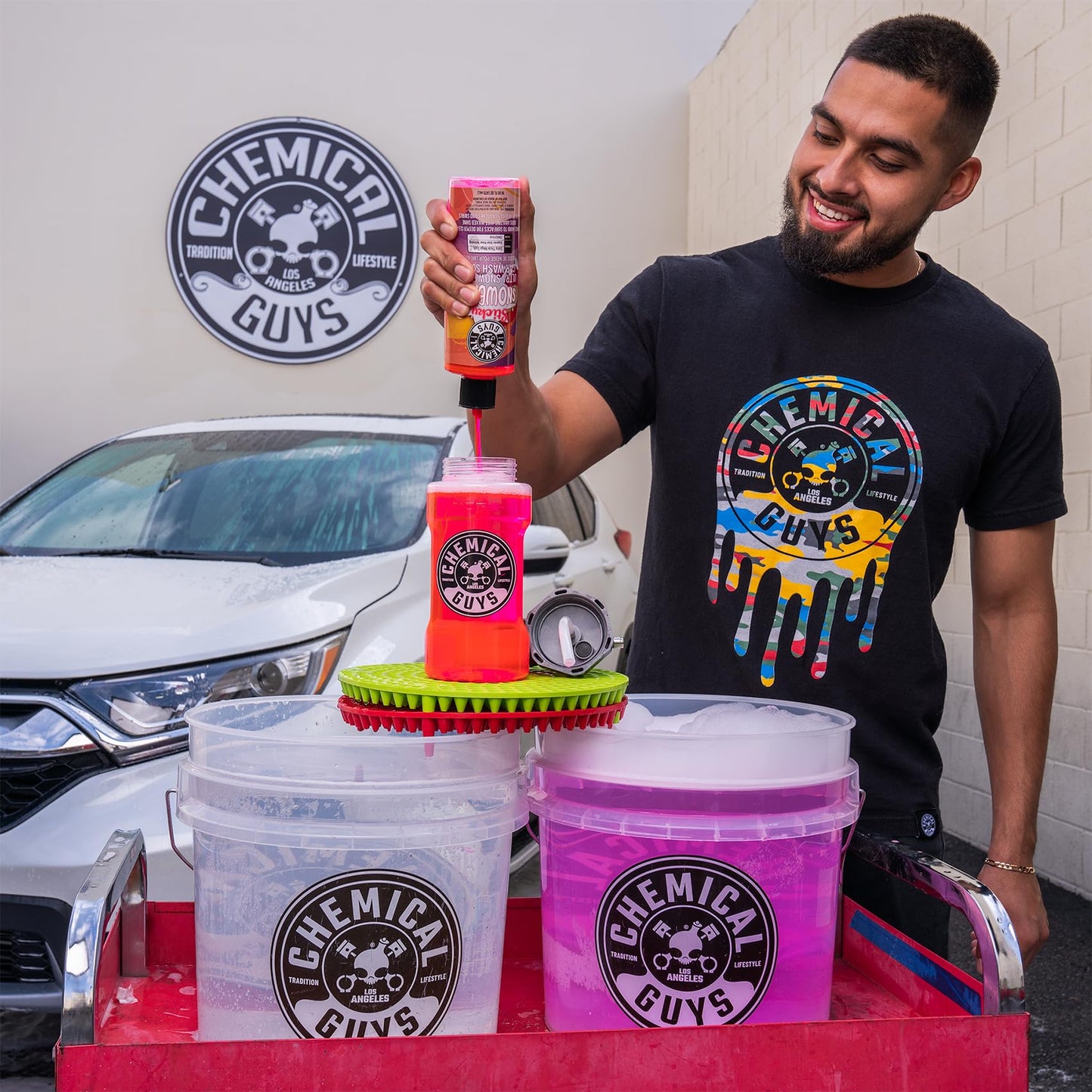 Chemical Guys CWS21516 Sticky Snowball Ultra Snow Foam Car Wash Soap (Works with Foam Cannons, Foam Guns or Bucket Washes) Safe for Cars, Trucks, Motorcycles, RVs & More 16 fl oz, Cherry Scent