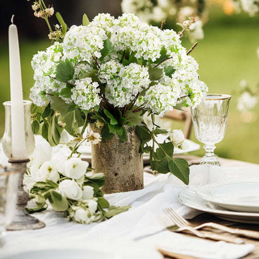 OBDXZHC 6PCS 31.5inch Hydrangea Artificial Flowers, 18 Head Faux Hydrangea Flower, Silk Hydrangea Bouquets, Fake Stems for Home Decor Party Bouquet Wedding Centerpieces Decoration, White