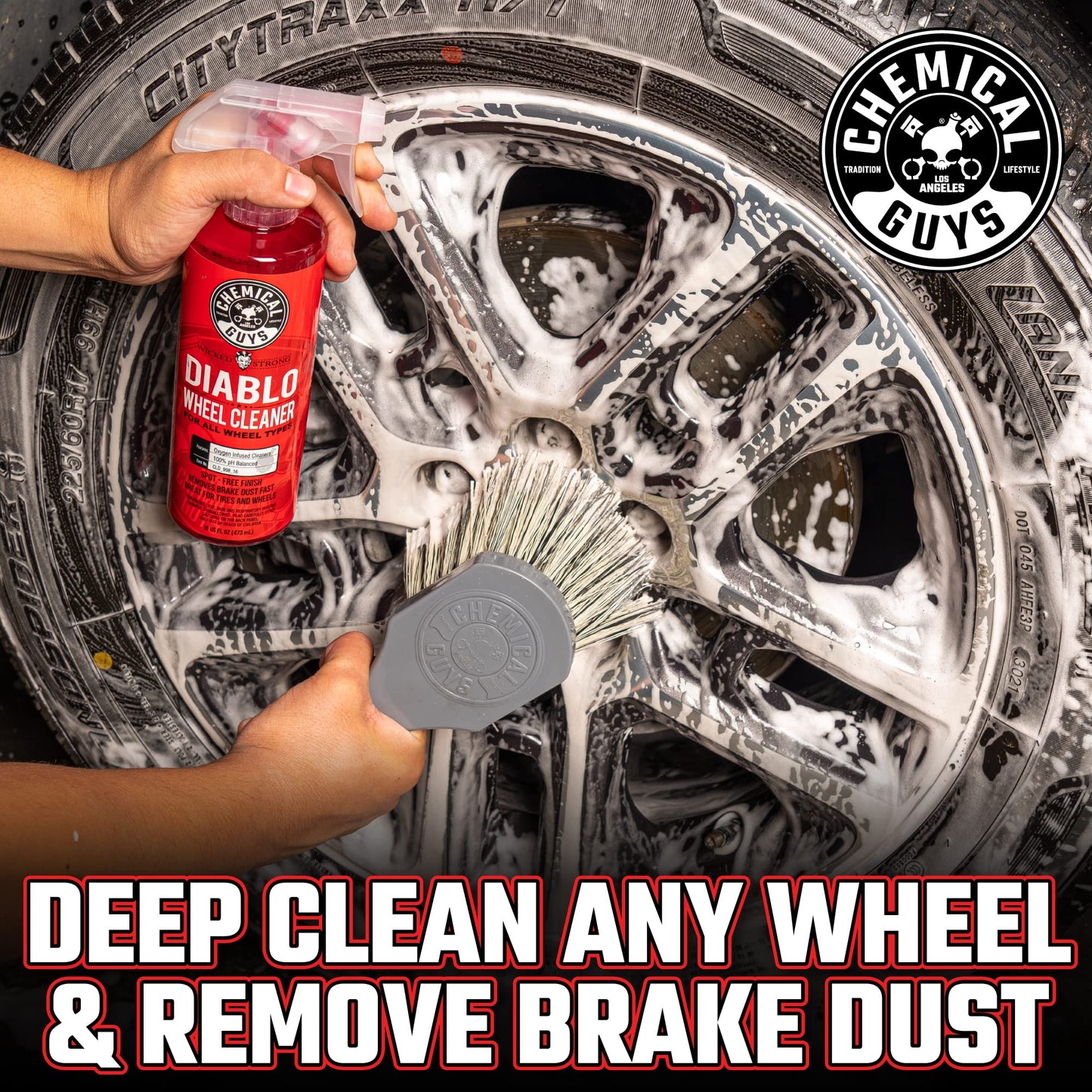 Chemical Guys HOL169 16-Piece Arsenal Builder Car Wash Kit with Foam Cannon, Bucket and (6) 16 Oz Car Care Cleaning Chemicals, Gift for Car & Truck Lovers, Dads and DIYers (Works W/Pressure Washers)